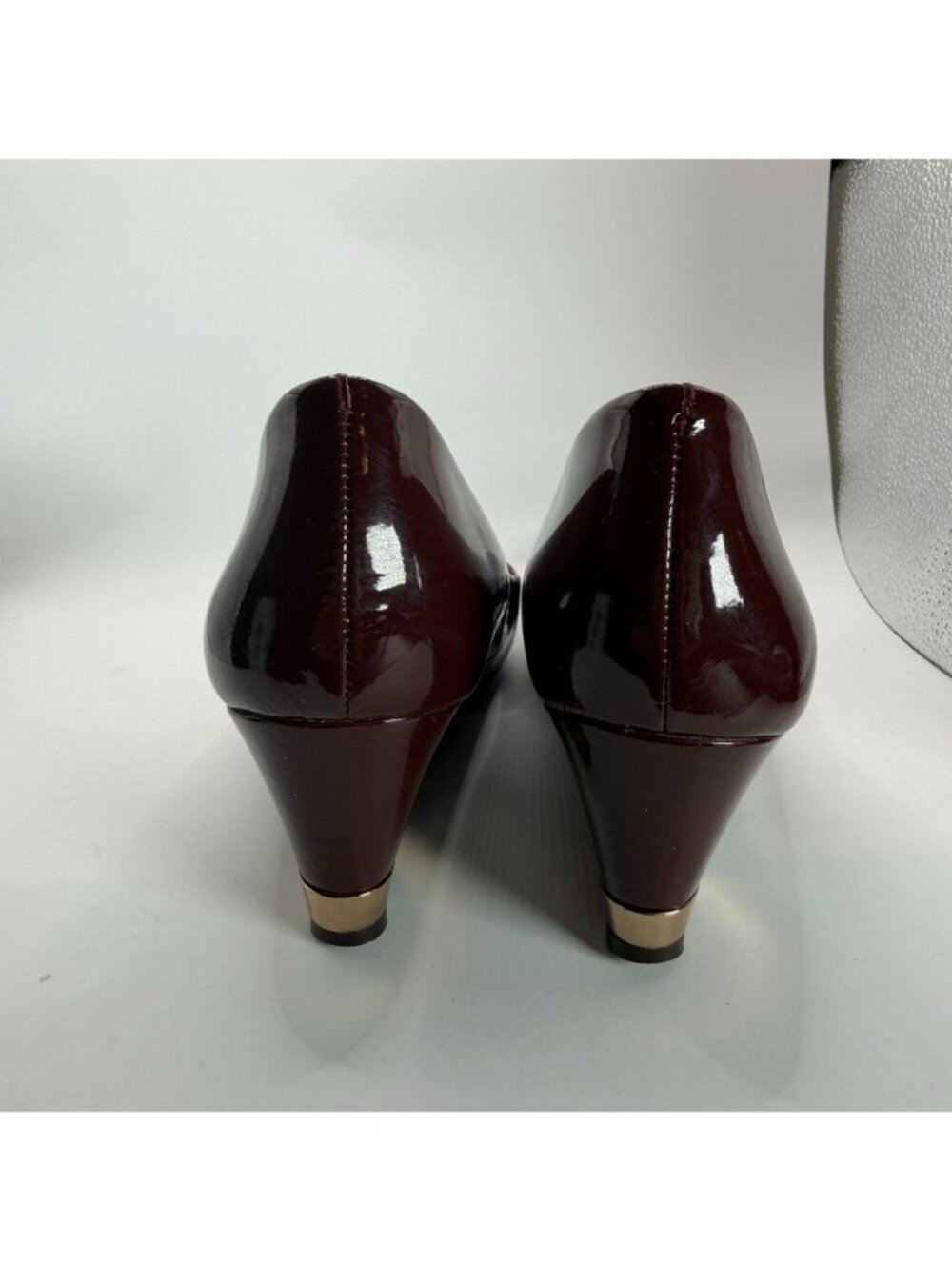 Tory Burch Leather Wedge Pumps Shoes Women Size 9.5 Burgundy Red Round Toe - Picture 5 of 8